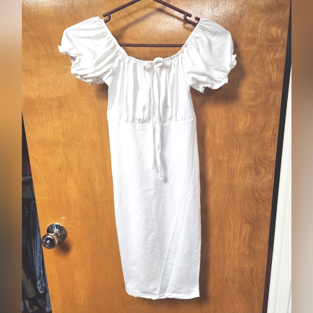Anna Grace White Puff Sleeve Mini Dress S